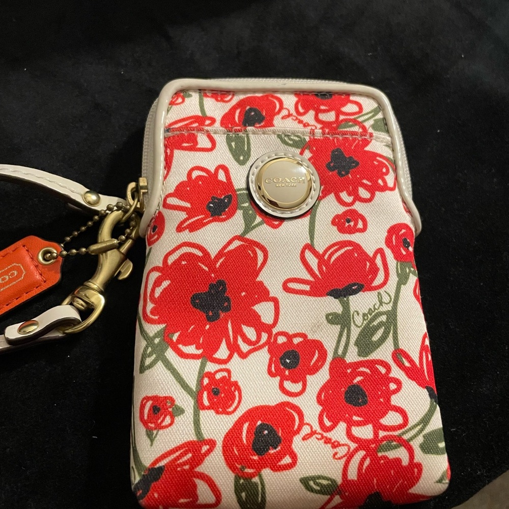 Coach Floral poppy Phone Wristlet - Picture 3 of 6